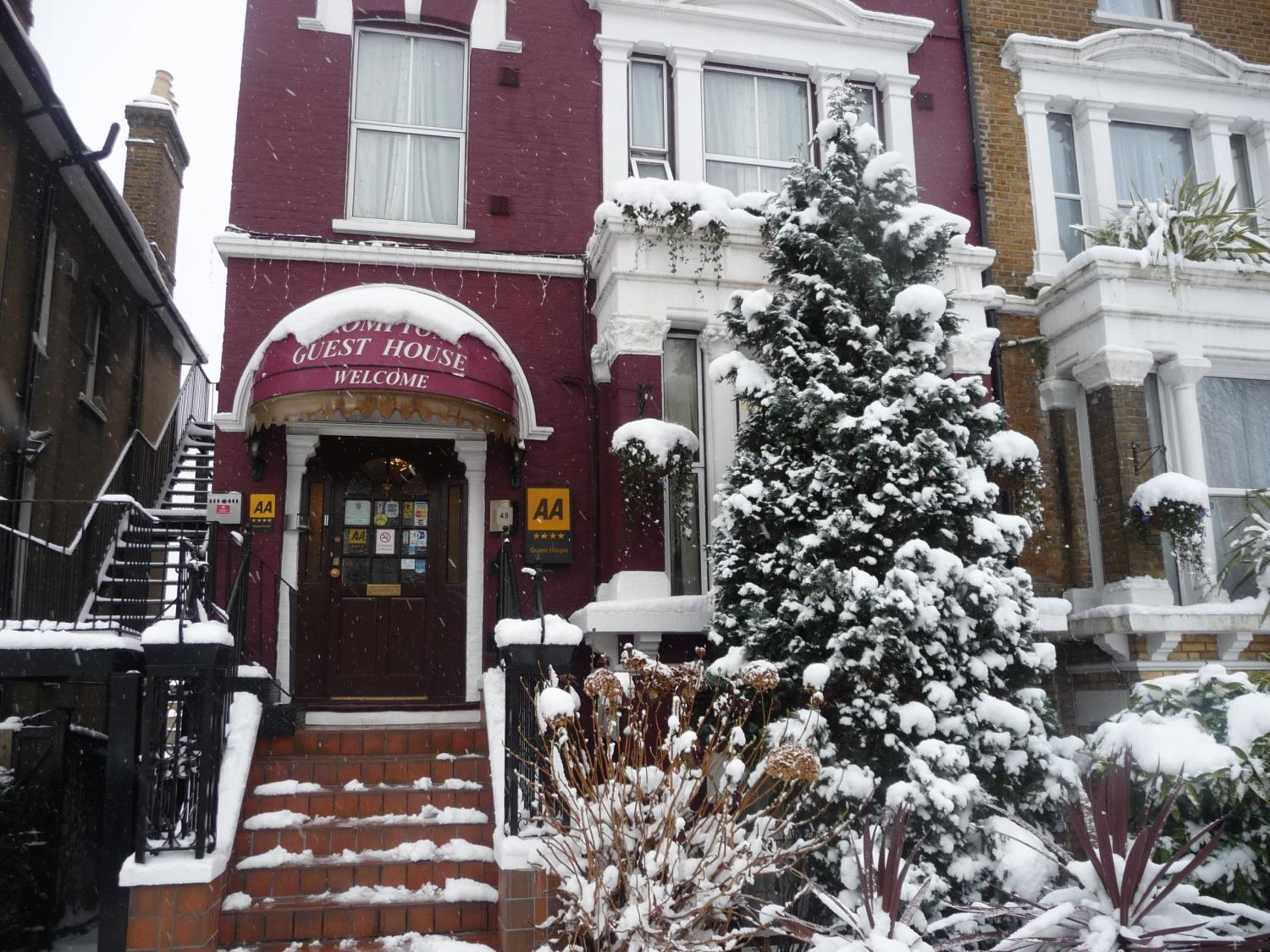 Crompton Guest House Hounslow Zewnętrze zdjęcie